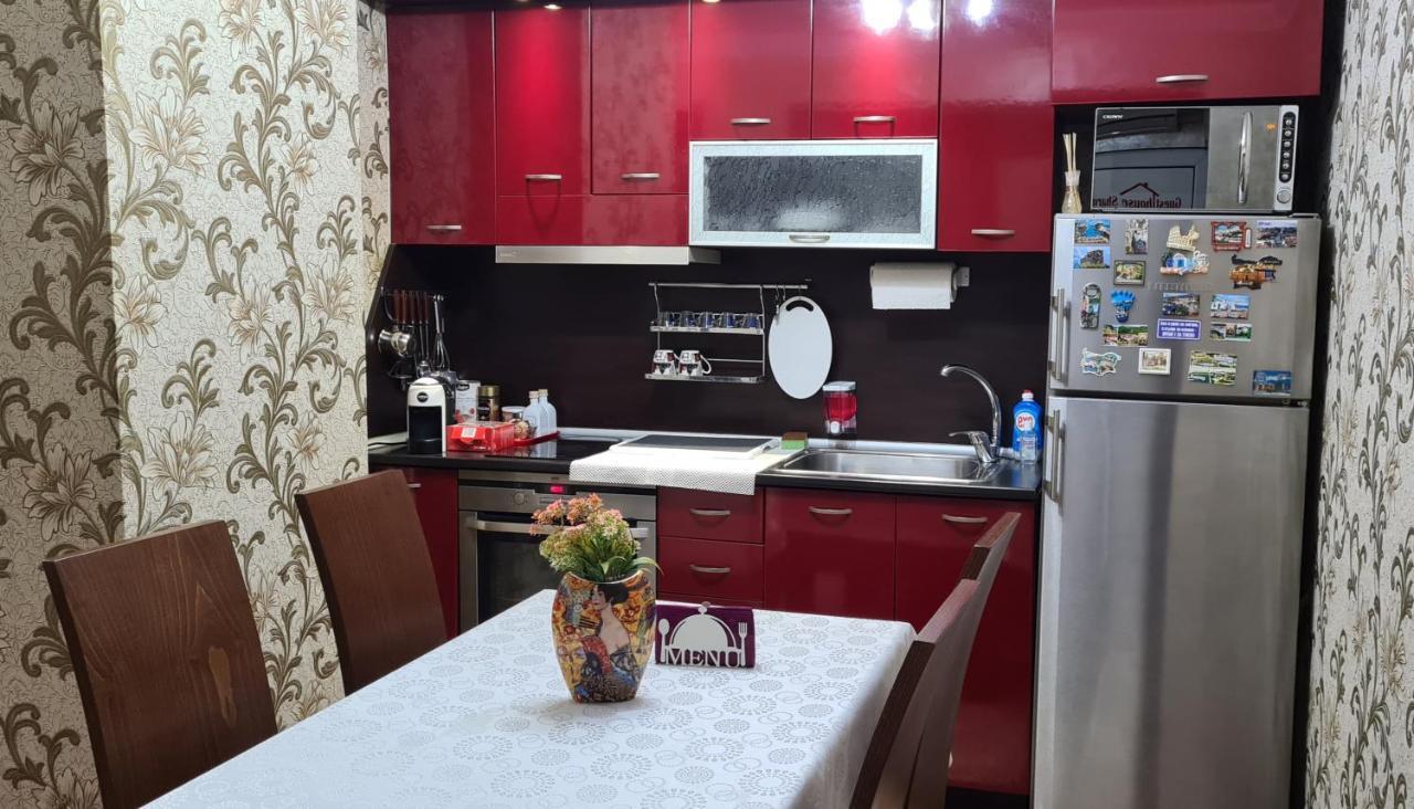 Къща за гости Шарон Петрич Экстерьер фото